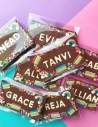 2 personalized sugar-free, vegan, organic and gluten-free chocolate bars suitable for diabetics and celiacs Happy-Cake.co.uk - 1