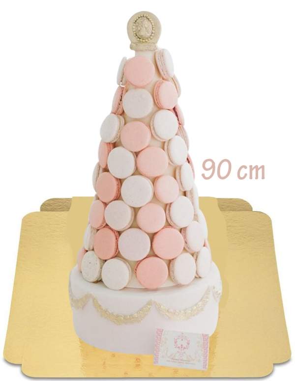  Wedding cake topped with a tower of vegan, gluten-free macaroons - 5