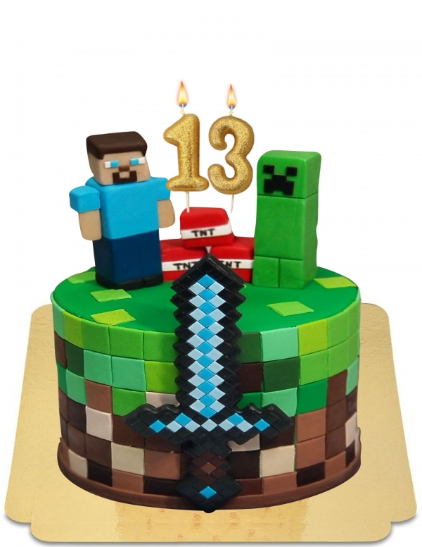  Minecraft sword and figurine cake in vegan marzipan, gluten free - 53