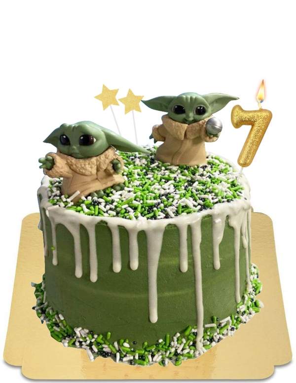  Green baby yoda drip cake with vegan meringues, gluten-free - 11