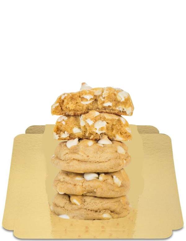  4 "Fudgy" cookies, vegan white chocolate chips, gluten free, sugar free, low glycemic index suitable for diabetics and coelia -