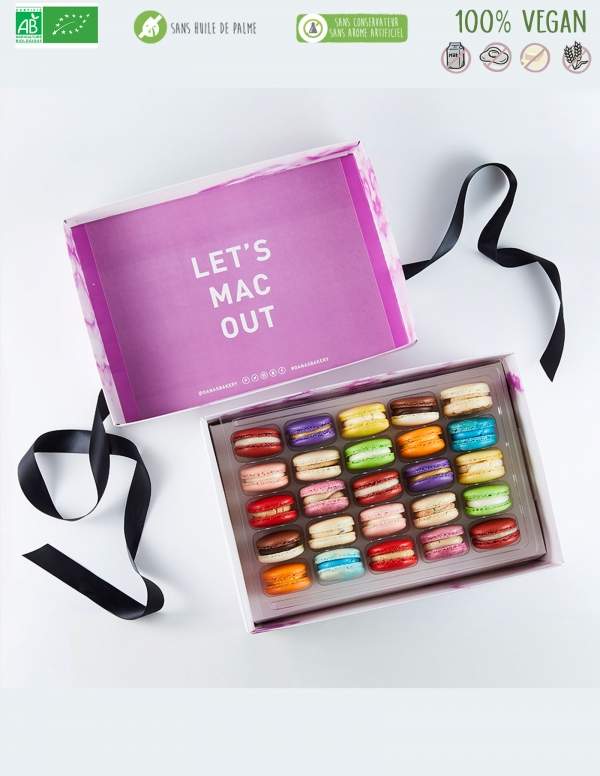 Happy-Cake.co.uk Box of 30 Macarons in pink vegan, organic and gluten-free gift box with 50% less sugar - 64